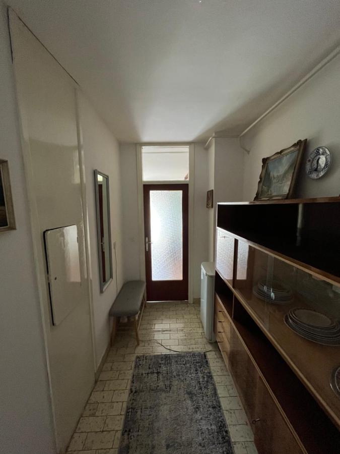 Apartman Niko Pula Buitenkant foto